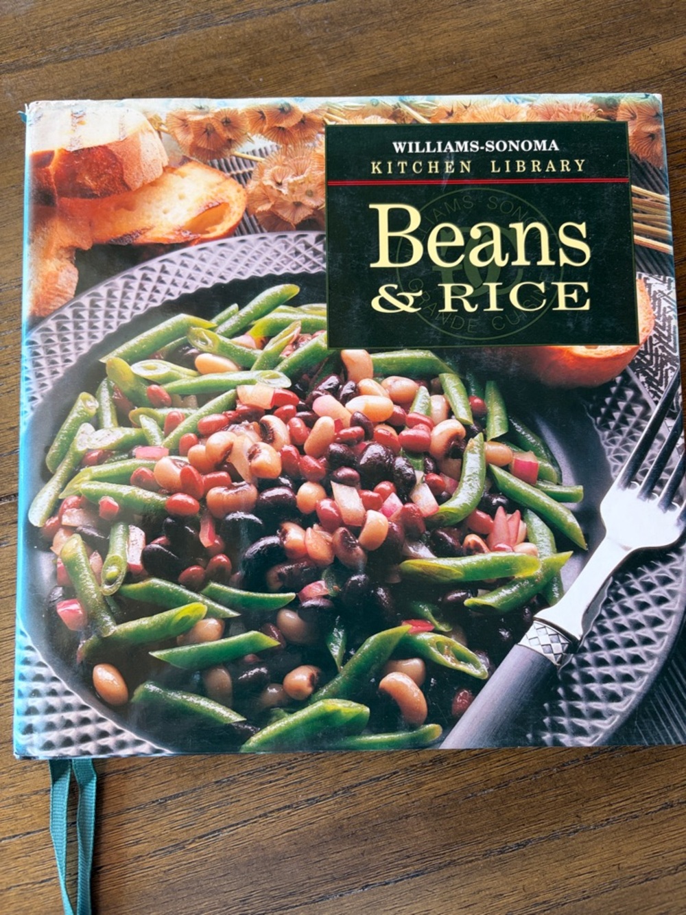 Bundle of 2 Vintage Williams Sonoma Cookbooks Mexican Favorites, Beans & Rice - Picture 7 of 11